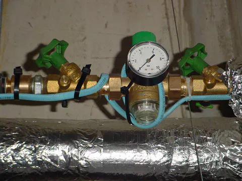 Grelni kabli za ogrevanje cevi